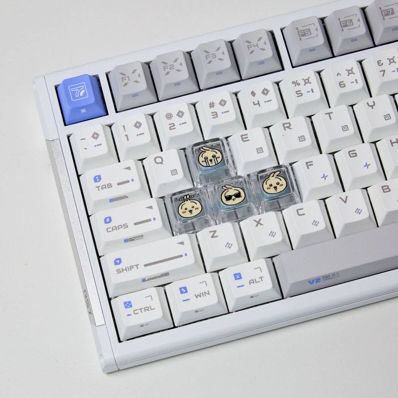 Chiikawa 4 Adet El Yapımı Şeff - Pc Gaming Keyboard incelemesi ve fiyatı